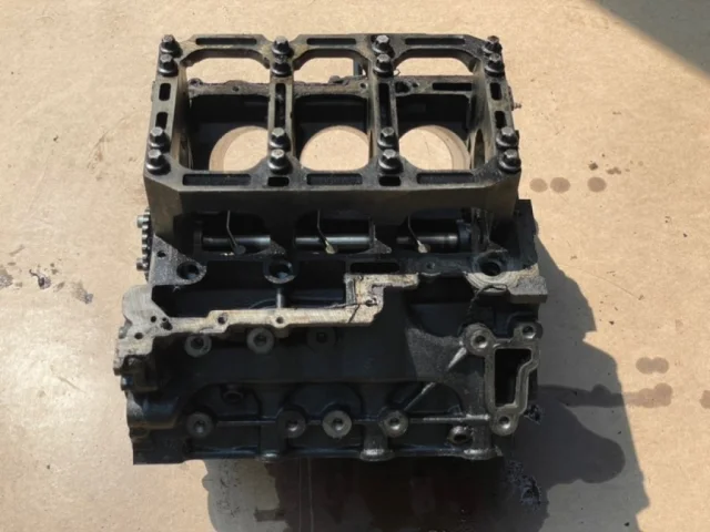 Блок цилиндров для Volkswagen Touareg I (7L) 2002-2010 на фотографиях