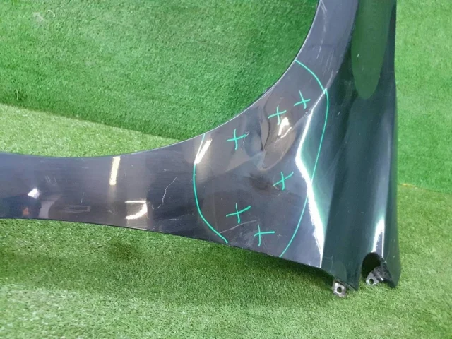 Крылья для Toyota Corolla E180 rest (RU) 2016-2019 на фотографиях