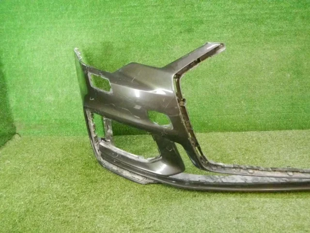 Бампер для Audi A6 C8 Allroad quattro 2019+ на фотографиях