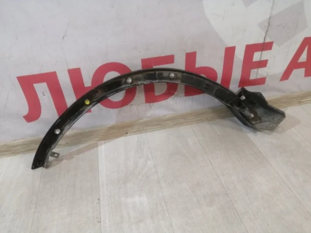 Молдинг крыла передний правый для Toyota RAV4 XA40 rest 2015-2019 на фотографиях