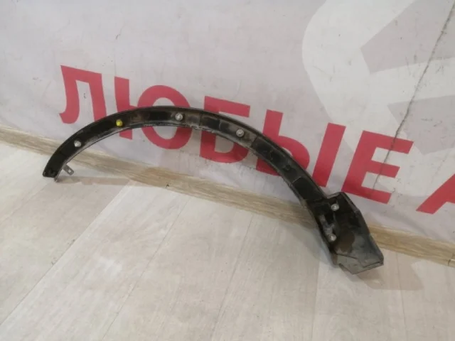 Молдинг крыла передний правый для Toyota RAV4 XA40 rest 2015-2019 на фотографиях