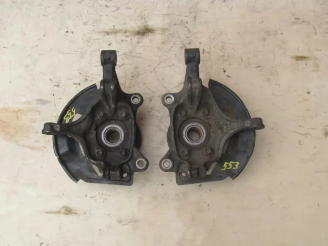 Кулак поворотный правый для Mazda CX 5 KF 2017 на фотографиях