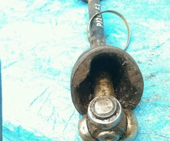 Привод передний левый для Nissan Primera P12 Седан 2002-2008 на фотографиях