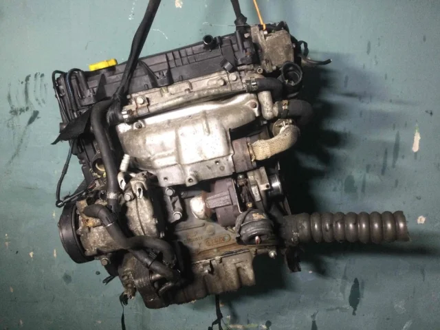 Двигатель без навесного для Fiat Doblo 223 2001-2016 на фотографиях