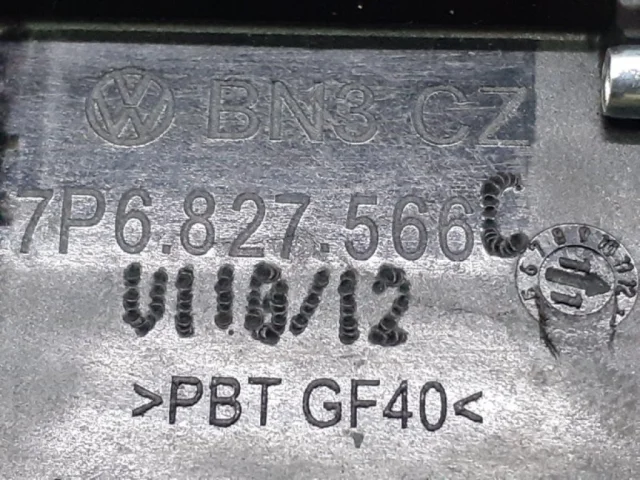 Камера заднего вида для Volkswagen Touareg II (7P5) 2010-2014 на фотографиях