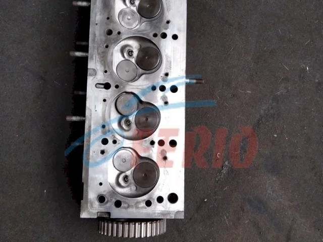 ГБЦ для Renault Logan 2007-2012 (Универсал KS) на фотографиях