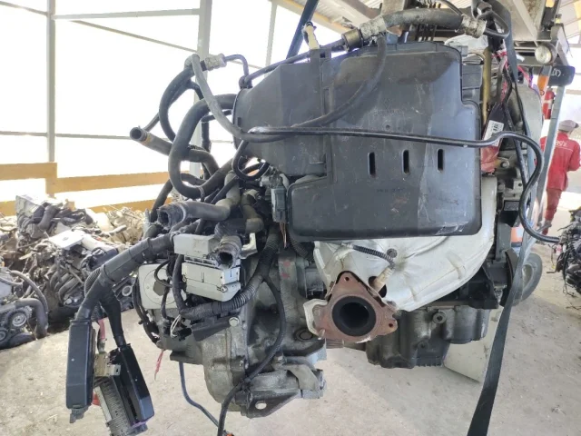 Двигатель без навесного для Renault Logan 2018+ (L8 rest.) на фотографиях