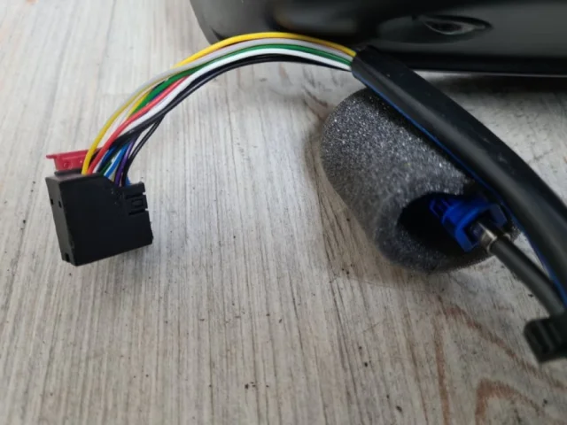 Зеркало боковое правое для Audi Q7 4M 2015+ на фотографиях