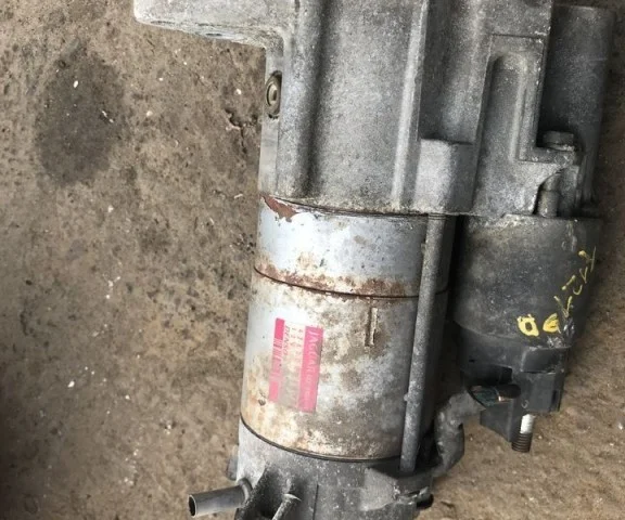 Стартер для Jaguar XF X250 2008-2016 на фотографиях