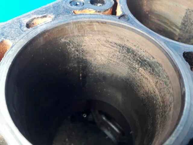 Блок цилиндров для Opel Zafira B 2005-2015 на фотографиях