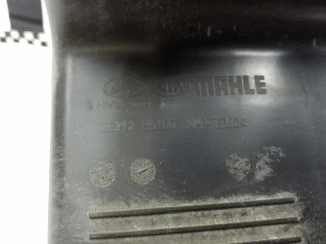 Резонатор воздуховода для Hyundai Solaris 1 рестайлинг 2014-2017 на фотографиях