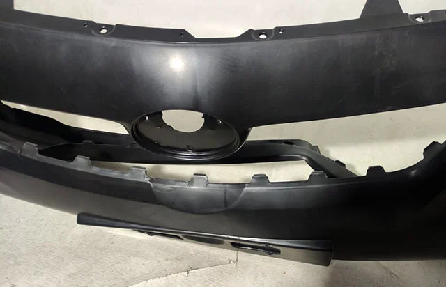 Бампер для Toyota Corolla E140/E150 Седан 2006-2013 на фотографиях