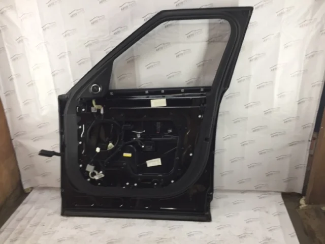 Дверь передняя правая для Land Rover Range Rover Sport L494 2013-2017 на фотографиях
