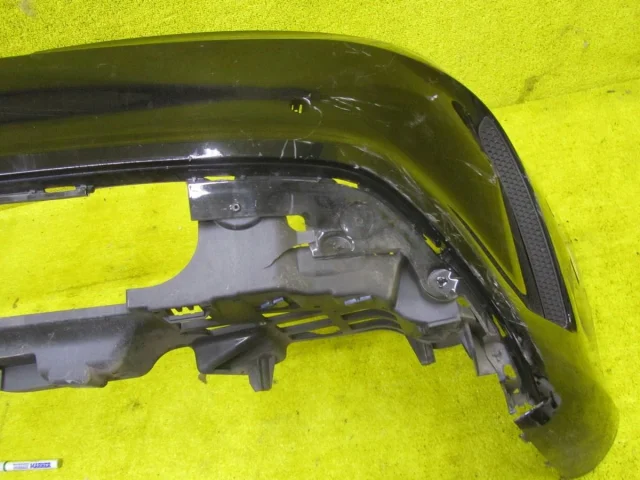 Бампер для Mercedes-Benz CLA class C117 2013-2019 на фотографиях