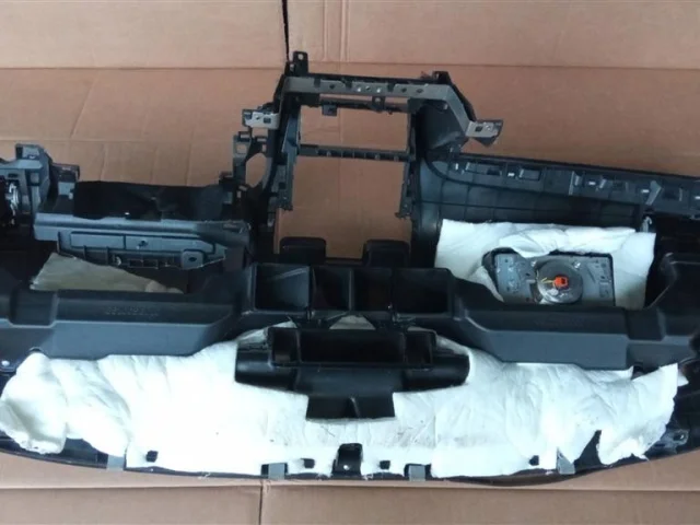 Подушка безопасности пассажира для Subaru Forester SJ 2013-2016 на фотографиях