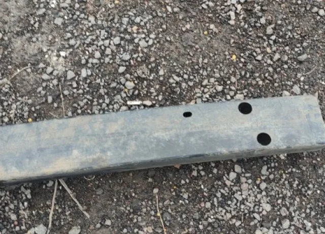 Усилитель заднего бампера для Nissan Tiida SC11 Седан 2007-2014 на фотографиях