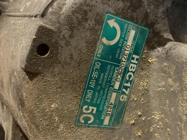 Компрессор кондиционера для Honda Civic FA 2005-2010 седан на фотографиях