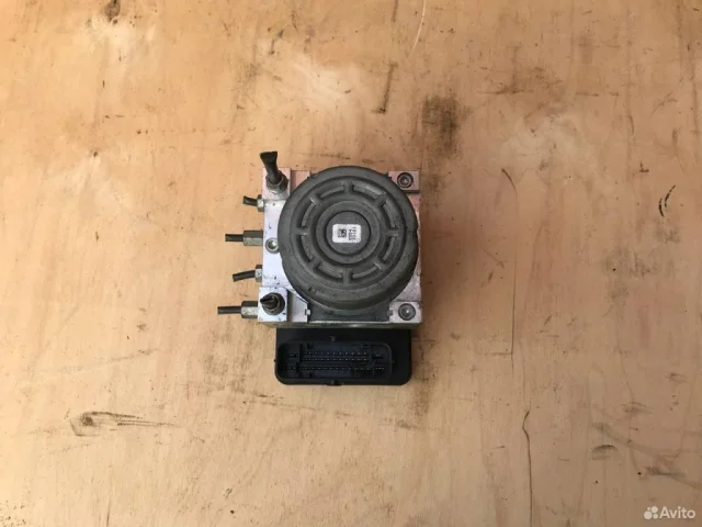 Блок ABS для Mazda CX 5 KE 2011-2017 на фотографиях