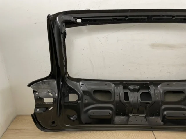 Дверь багажника для Audi Q7 4L 2005-2015 на фотографиях