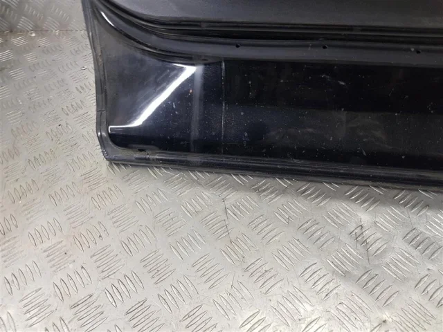 Двери для Mazda CX 7 ER rest 2010-2012 на фотографиях