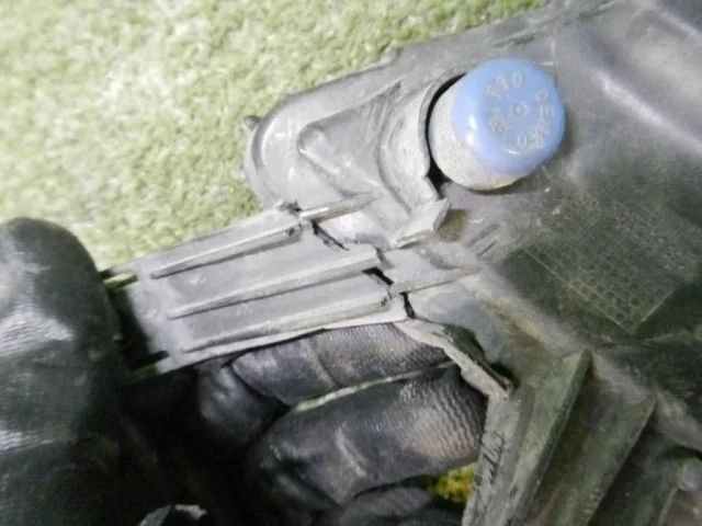 Противотуманка (ПТФ) передняя правая для Skoda Rapid I rest NH3 2017-2020 на фотографиях