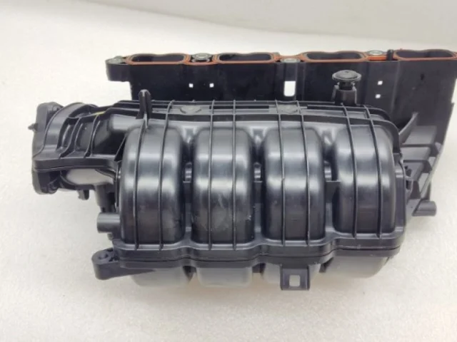 Впускной коллектор для Toyota RAV4 XA50 2019+ на фотографиях