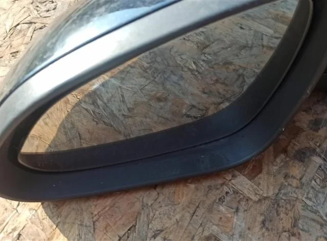 Зеркало боковое левое для Opel Insignia Седан A 2008-2017 на фотографиях