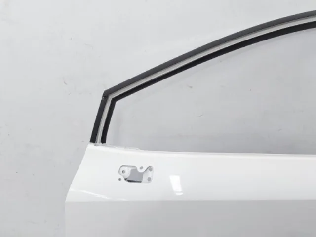 Дверь передняя левая для Toyota Corolla E210 Седан (RU) 2019+ на фотографиях