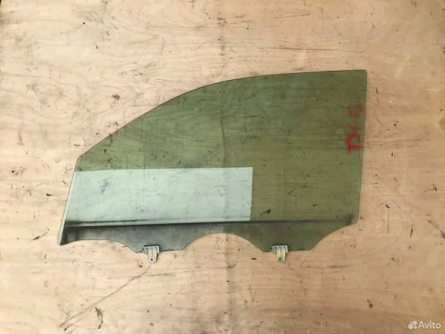 Стекло двери заднее правое для Nissan Qashqai J10 2006-2013 на фотографиях