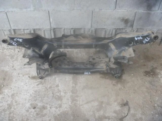 Задняя балка для Nissan X-Trail T31 RU 2007-2014 на фотографиях