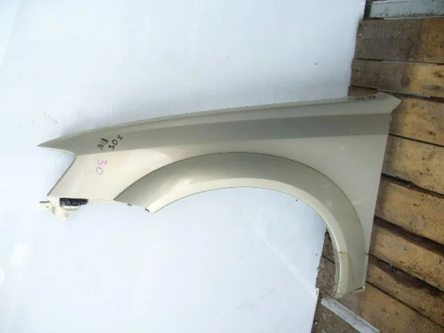 Крыло левое для Subaru Legacy BL/B13 2003-2009 на фотографиях