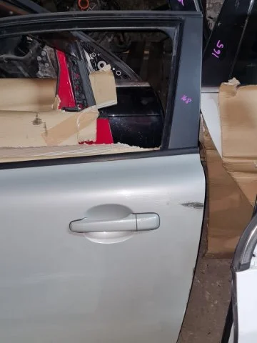 Дверь багажника для Volvo C30 MK 2006-2013 на фотографиях