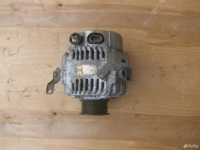 Генератор для Toyota RAV4 XA20 2000-2005 на фотографиях