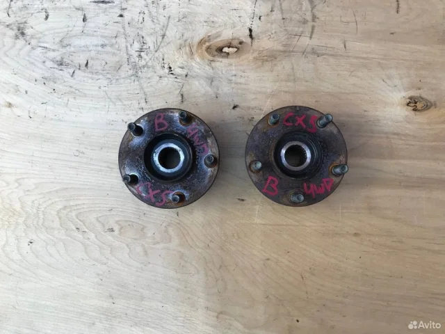 Кулак задний левый для Mazda CX 5 KE 2011-2017 на фотографиях