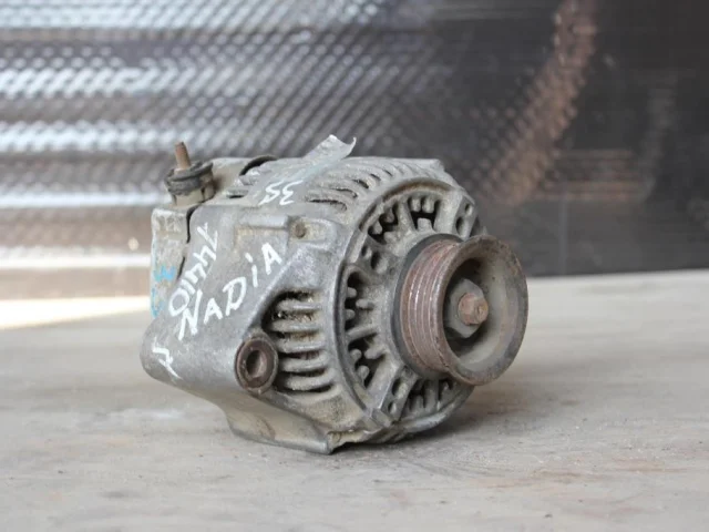 Генератор для Toyota RAV4 XA10 1994-2000 на фотографиях