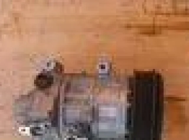 Компрессор кондиционера для Toyota RAV4 XA20 2000-2005 на фотографиях