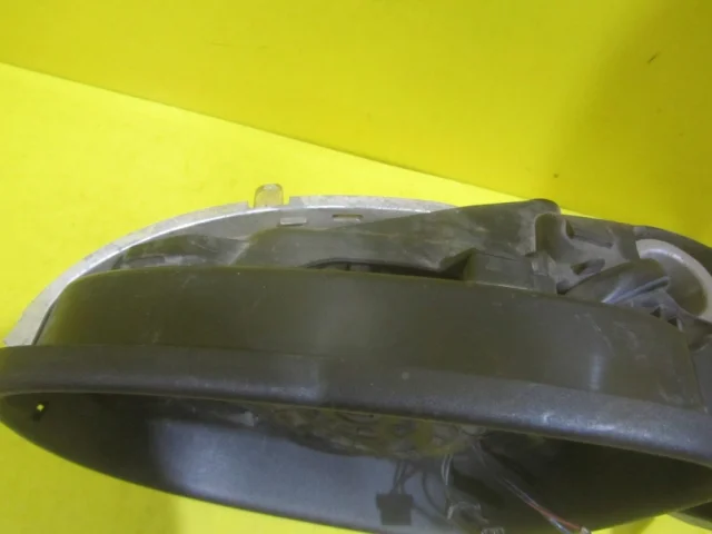 Зеркало боковое левое для Volkswagen Passat (B7) 2010-2014 на фотографиях