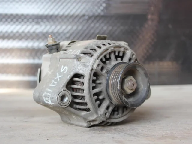 Генератор для Toyota RAV4 XA10 1994-2000 на фотографиях