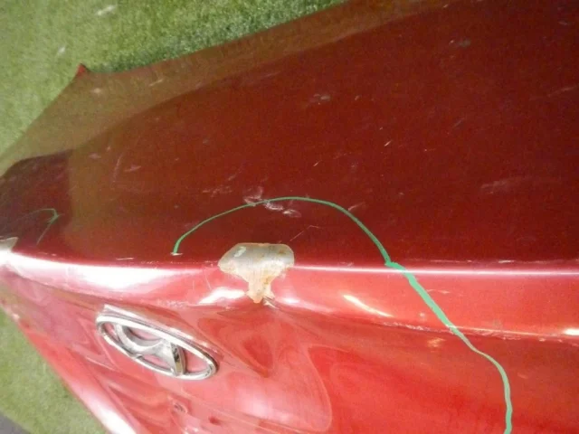 Дверь багажника для Hyundai Solaris 1 рестайлинг 2014-2017 на фотографиях