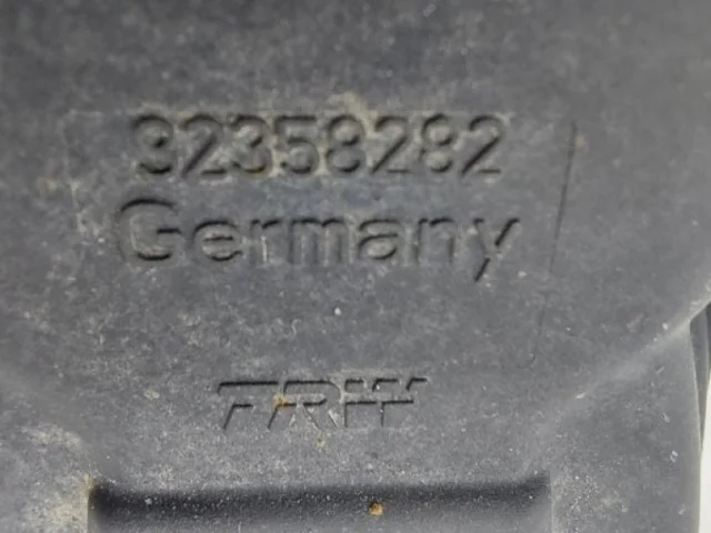 Суппорт задний левый для Mercedes-Benz E class W213 2016-2023 на фотографиях