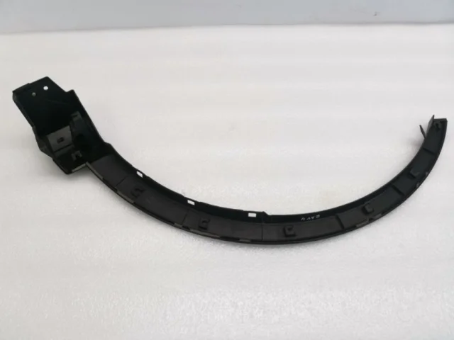 Молдинг крыла передний правый для Toyota RAV4 XA40 rest 2015-2019 на фотографиях