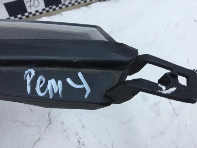 Фара правая для Ford Explorer U502 2011-2016 на фотографиях