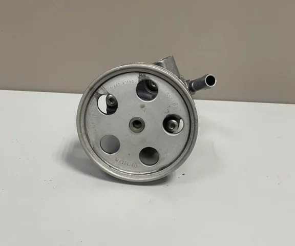 Насос ГУР для Audi Q5 8R 2008-2016 на фотографиях