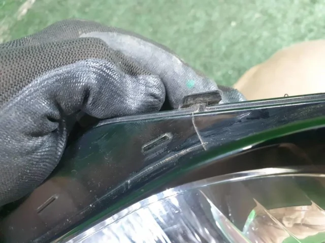 Противотуманка (ПТФ) передняя правая для Skoda Rapid II 2020+ на фотографиях