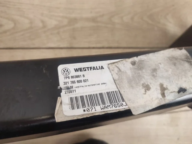 Фаркоп для Volkswagen Touareg II (7P5) 2010-2014 на фотографиях