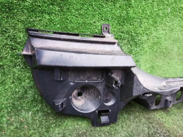 Кронштейн заднего бампера левый для BMW 5er Ф10 2010-2013 на фотографиях