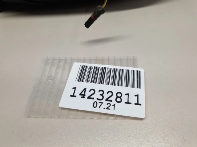 Стекла и зеркала для Audi A8 D4 2009-2017 на фотографиях