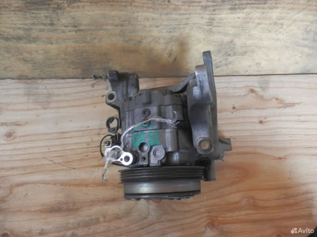 Компрессор кондиционера для Subaru Forester SF JDM 1997-2002 на фотографиях