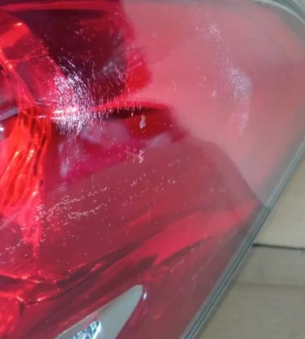 Фонарь правый для Subaru Forester SJ 2013-2016 на фотографиях