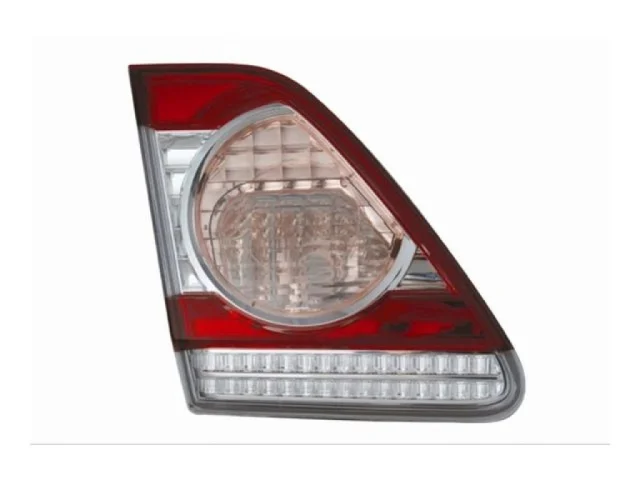 Фонарь внутренний правый для Toyota Corolla E140/E150 Седан 2006-2013 на фотографиях